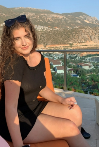 Emily Coles Cropped