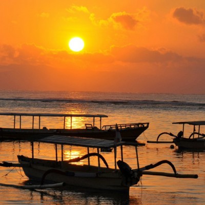 Beautiful Bali: temples, traditions & tranquil beaches