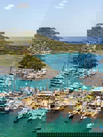 Adventure across Antigua