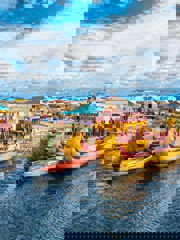 Visit Lake Titicaca and the Uros Floating Islands