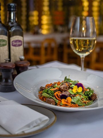 Cape Wineland elegance