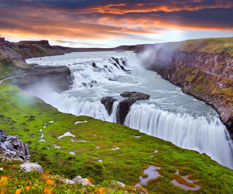 Follow the Golden Circle