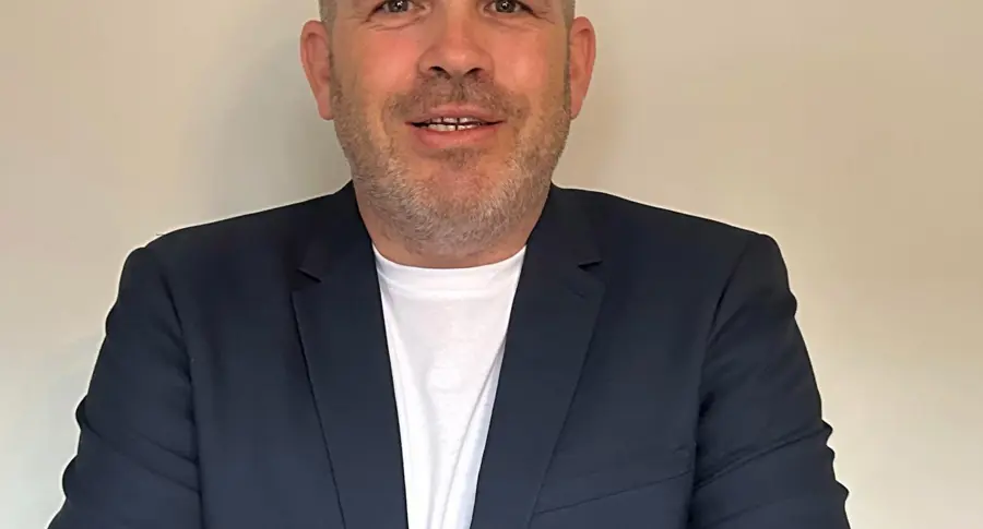 Dean McMackin, Travel Counsellor