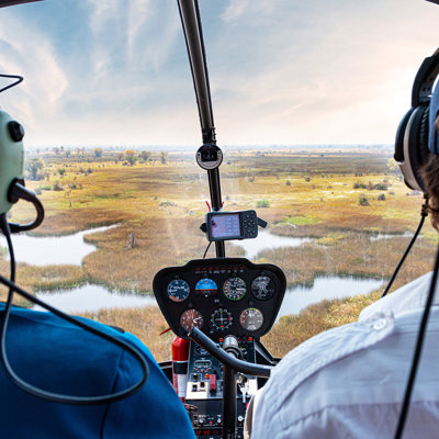 Fly-in safaris and scenic flights