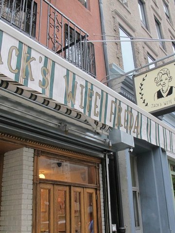 Neighbourhood brunch & wine bars