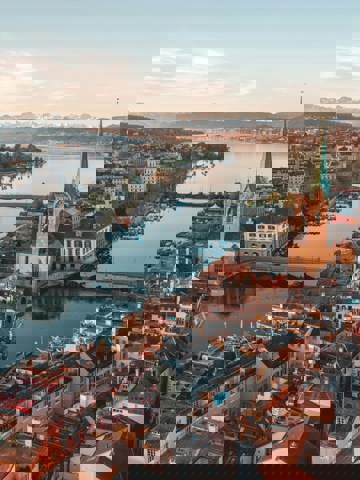 The Bernina Express: an Italian & Swiss railway journey 