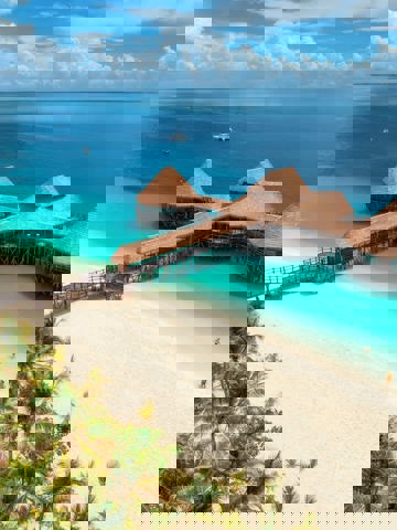 Unwind on Zanzibar and the Swahili Coast