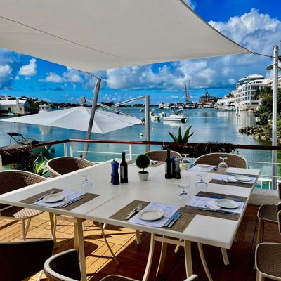 Harbourfront suppers on the water