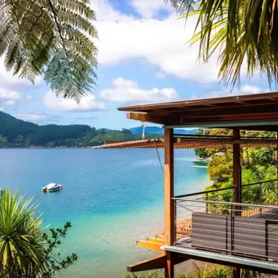 Bay of Many Coves, Marlborough