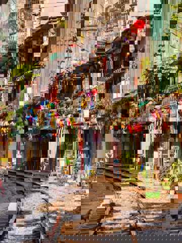 Urban energy to tropical tranquillity: Singapore & Bali