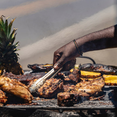 Local markets and street food