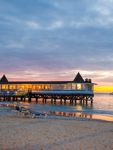 The Antigua dining experience