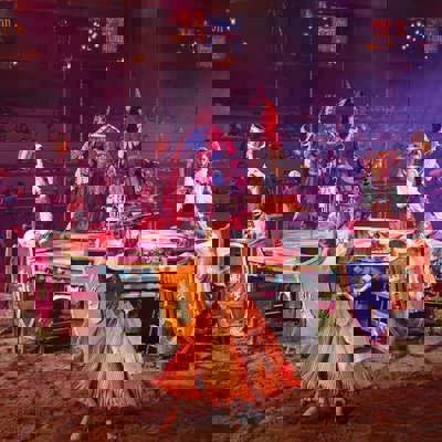 Unique themed experiences