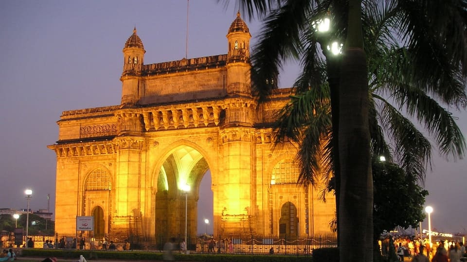 Experience the mesmerising sights of India