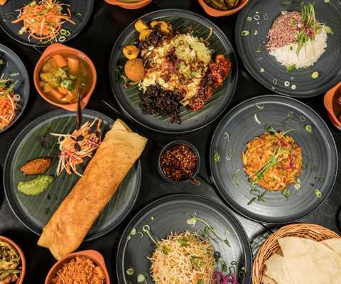 Rice, curry, and all the trimmings