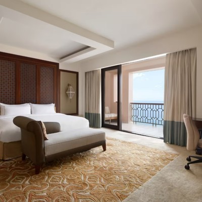 Al Husn Hotel Muscat
