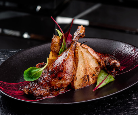 Wine‑route tables in Burgundy and Bordeaux